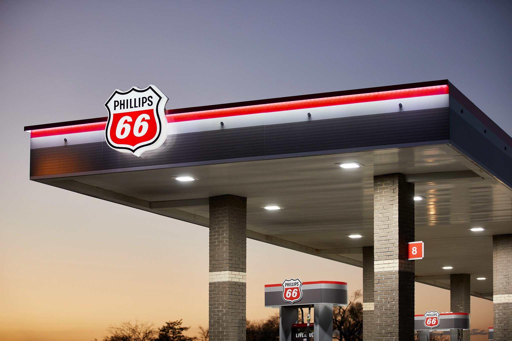 Fuel station